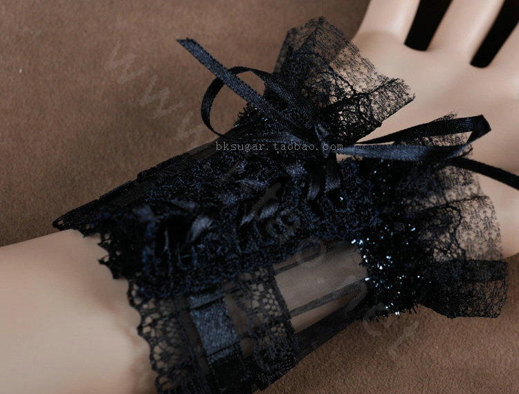 Vintage Gothic Style Rhinestone Black Lace Bridal Wristlet Wedding Dress Party Perform Bracelet Accessories