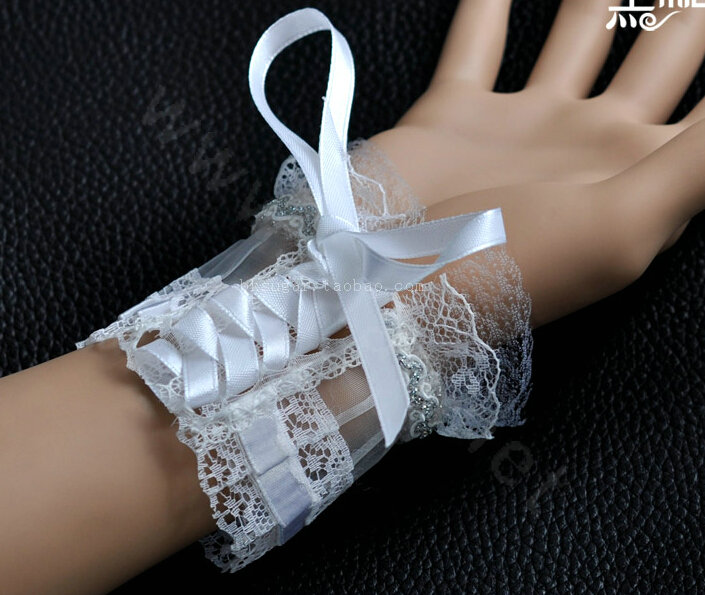 Vintage Gothic Style Rhinestone Lace Bridal Wristlet Wedding Dress Party Perform Bracelet Accessories