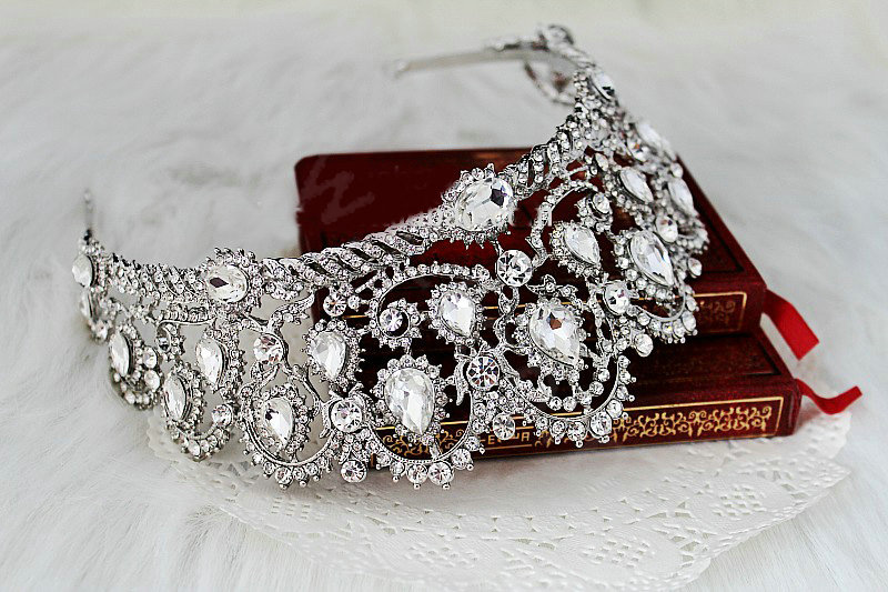 Vintage Peacock Crystal Tiaras Bridal Hair Accessories Wedding Pageant Large Rhinestone Crown