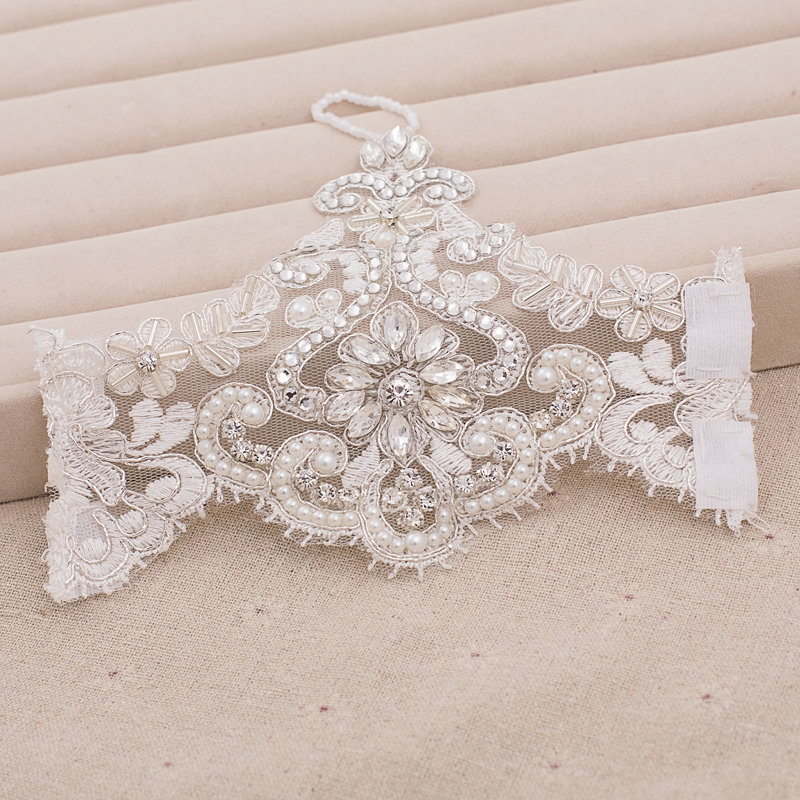 Vintage Pearl Rhinestone Lace Flower Bridal Wristlet Wedding Dress Crystal Bracelet Chain Accessories