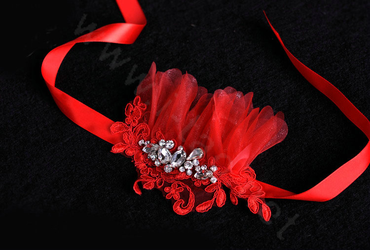Vintage Red Lace Flower Rhinestone Bridal Wristlet Wedding Dress Perform Nail Bead Gauze Bracelet Accessories