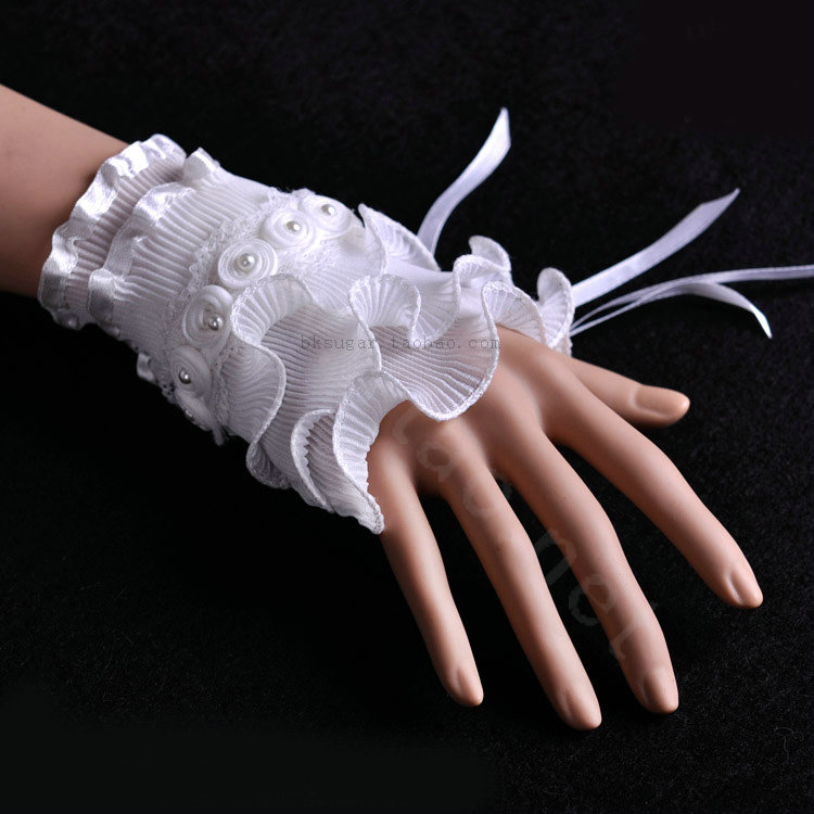 Vintage Romantic Rose Lace Flower Pearl Bridal Wristlet Wedding Dress Perform Bracelet Accessories