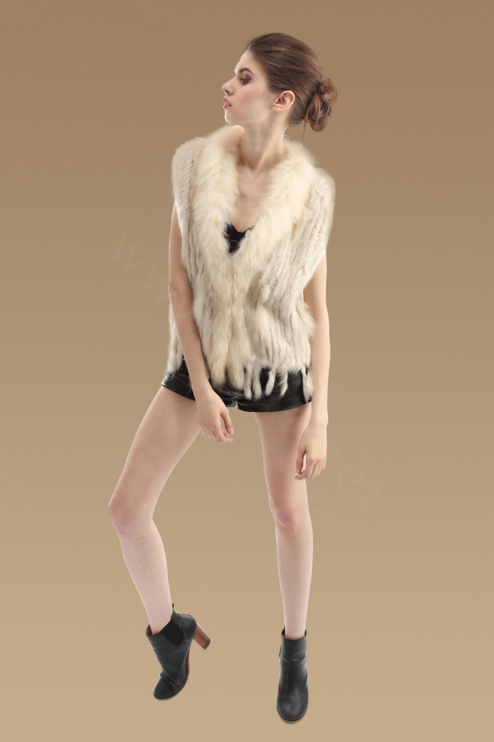 Elegant Real Rabbit Fur Vest Raccoon Fur Collar Women Knitted Winter Warm Fur Waistcoats - Beige