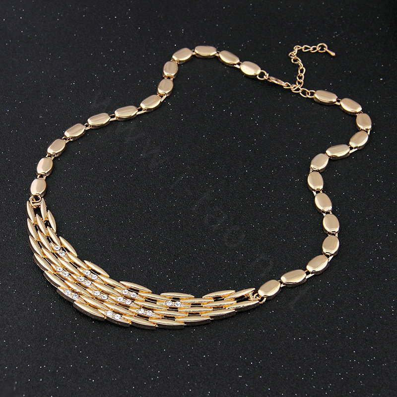 Elegant Wedding Jewelry Sets Gold Plated Bridal Party Crystal Hellow Necklace Earrings Bracelet Ring 4pcs
