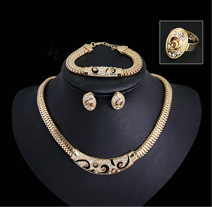 Exaggerated Punk Leopard Woman Jewelry Sets Crystal Gold Plated Party Necklace Earrings Bracelet Ring 4pcs/set