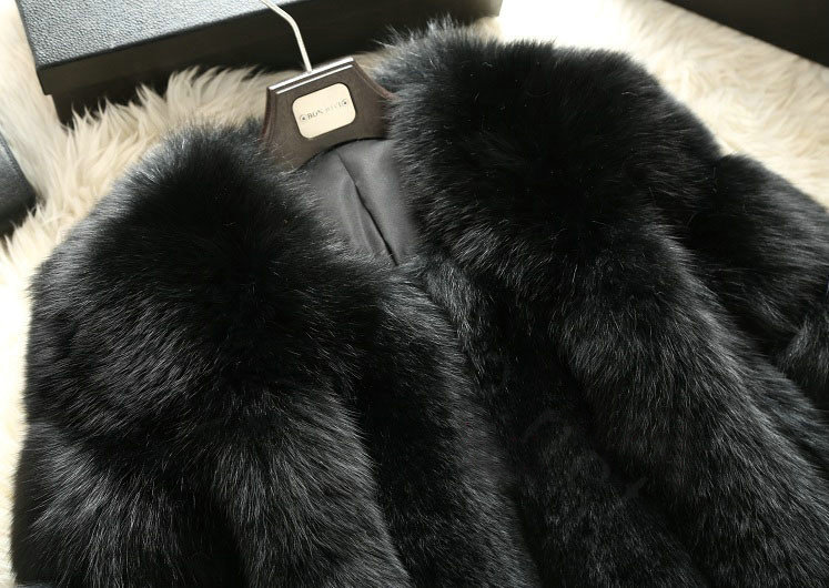 Extre Luxury Genuine Real Whole Fox Fur Coats Fashion Women Short Fur Outerwear - Black