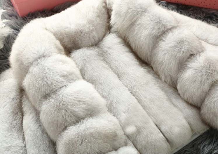 Extre Luxury Genuine Real Whole Fox Fur Coats Fashion Women Short Fur Outerwear - White