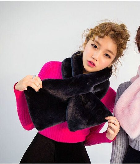 Fashion Simple Faux Mink Fur Scarf Winter Warm Mink Fur Collar Women Short Cross Fur Muffler - Black
