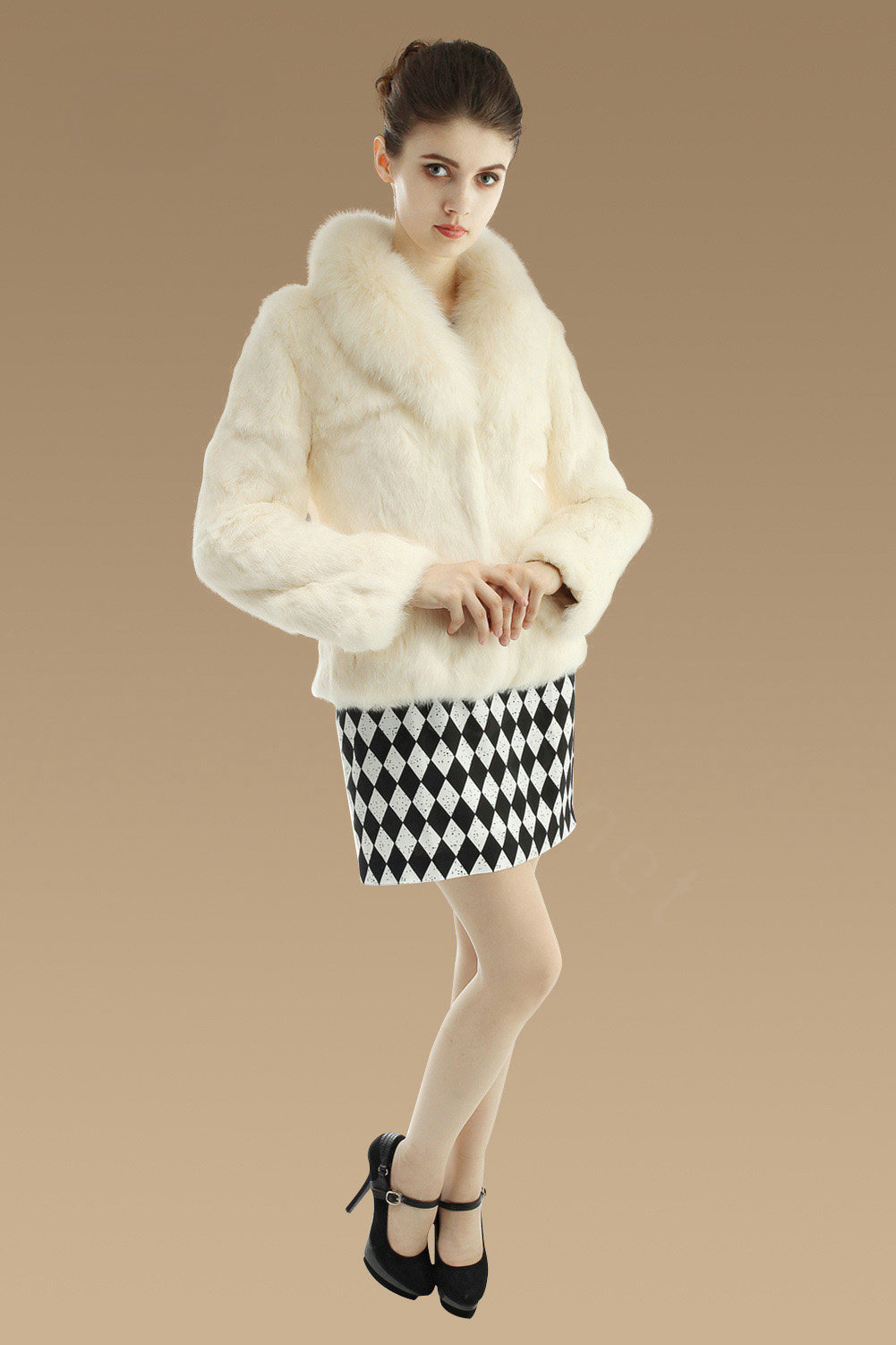 High Quality Genuine Rabbit Fur Coat With Fox Fur Collar Fashion Women Fur Outwear - Beige