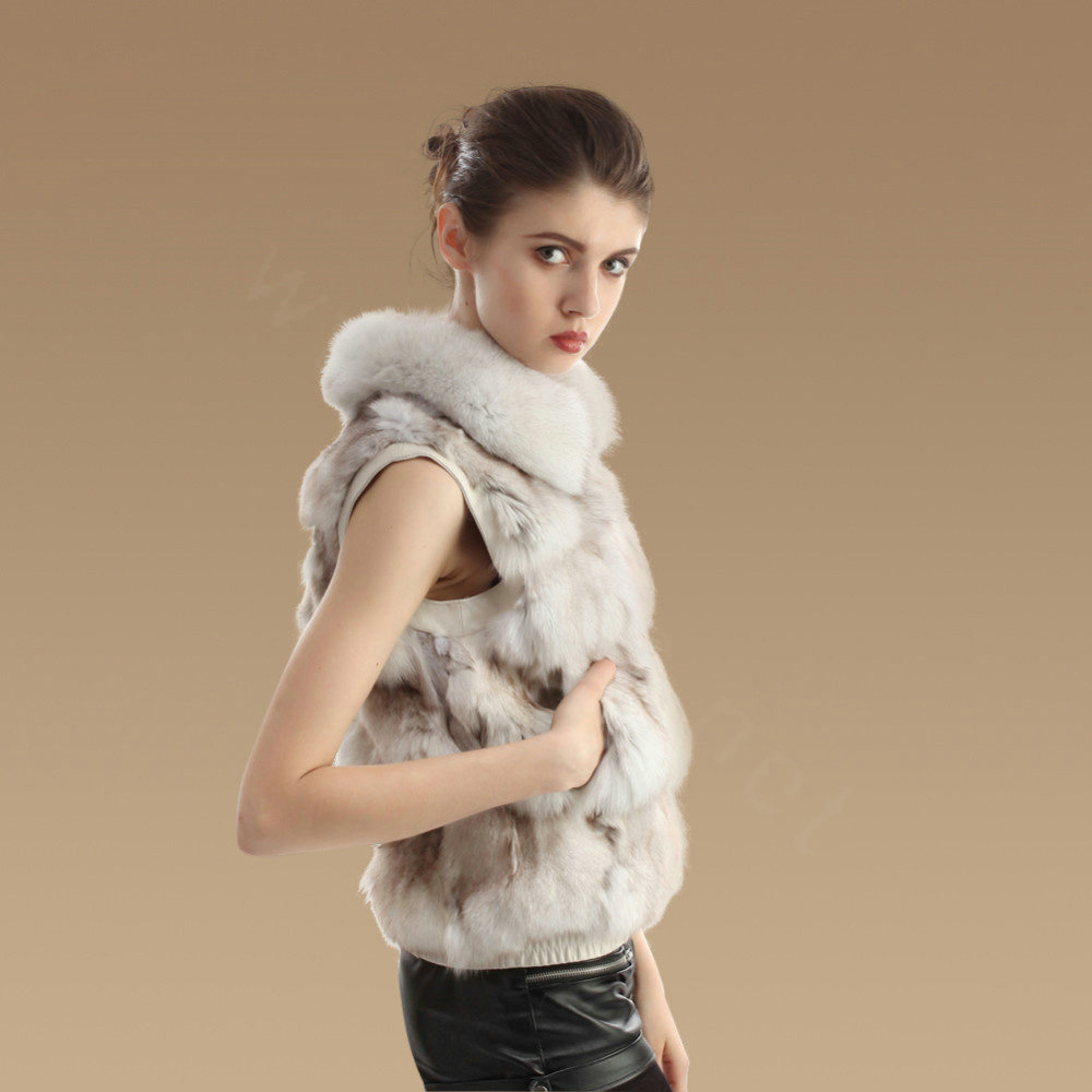 Hot sales New Real Fox Fur Waistcoats Women Fashion Short Genuine Fox Fur Vest Gilet - White