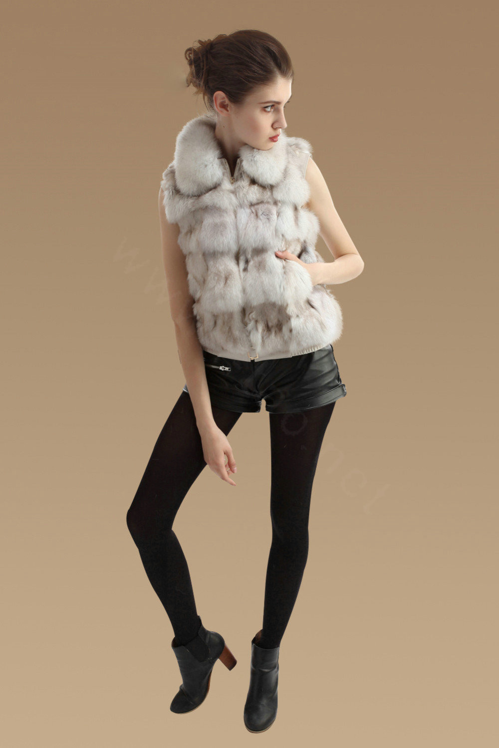 Hot sales New Real Fox Fur Waistcoats Women Fashion Short Genuine Fox Fur Vest Gilet - White