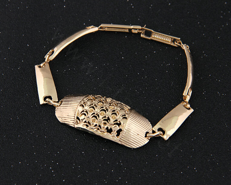 Luxury Exaggerated Wedding Party Jewelry Sets Crystal Gold Plated Bridal Necklace Earrings Bracelet Ring 4pcs/set