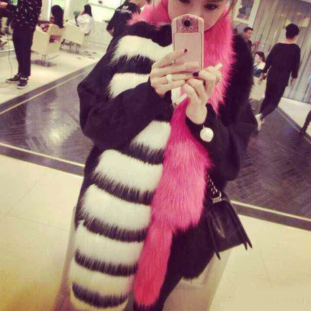 Luxury Fashion Rose Black and White Stripe Double Color Block Women Fox Fur Scarf Faux Fur Shawls Wraps
