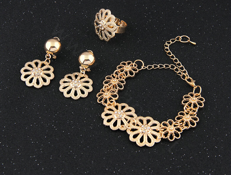 Multilayer Flower Wedding Party Jewelry Sets Crystal Gold Plated Bridal Necklace Earrings Bracelet Ring 4pcs/set