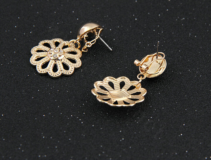 Multilayer Flower Wedding Party Jewelry Sets Crystal Gold Plated Bridal Necklace Earrings Bracelet Ring 4pcs/set