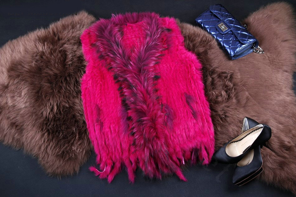 New Arrival Fashion Real Rabbit Fur Vest Raccoon Fur Collar Women Knitted Fur Waistcoat - Rose