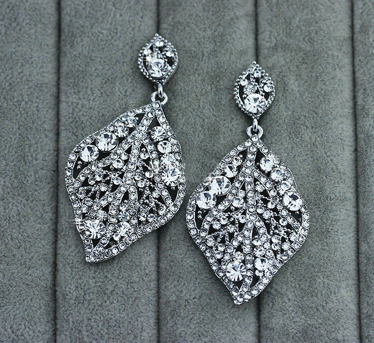 New Arrival Leaf Shape Crystal Dangle Drop Earrings Wedding Jewelry Earrings for Women Evening Party