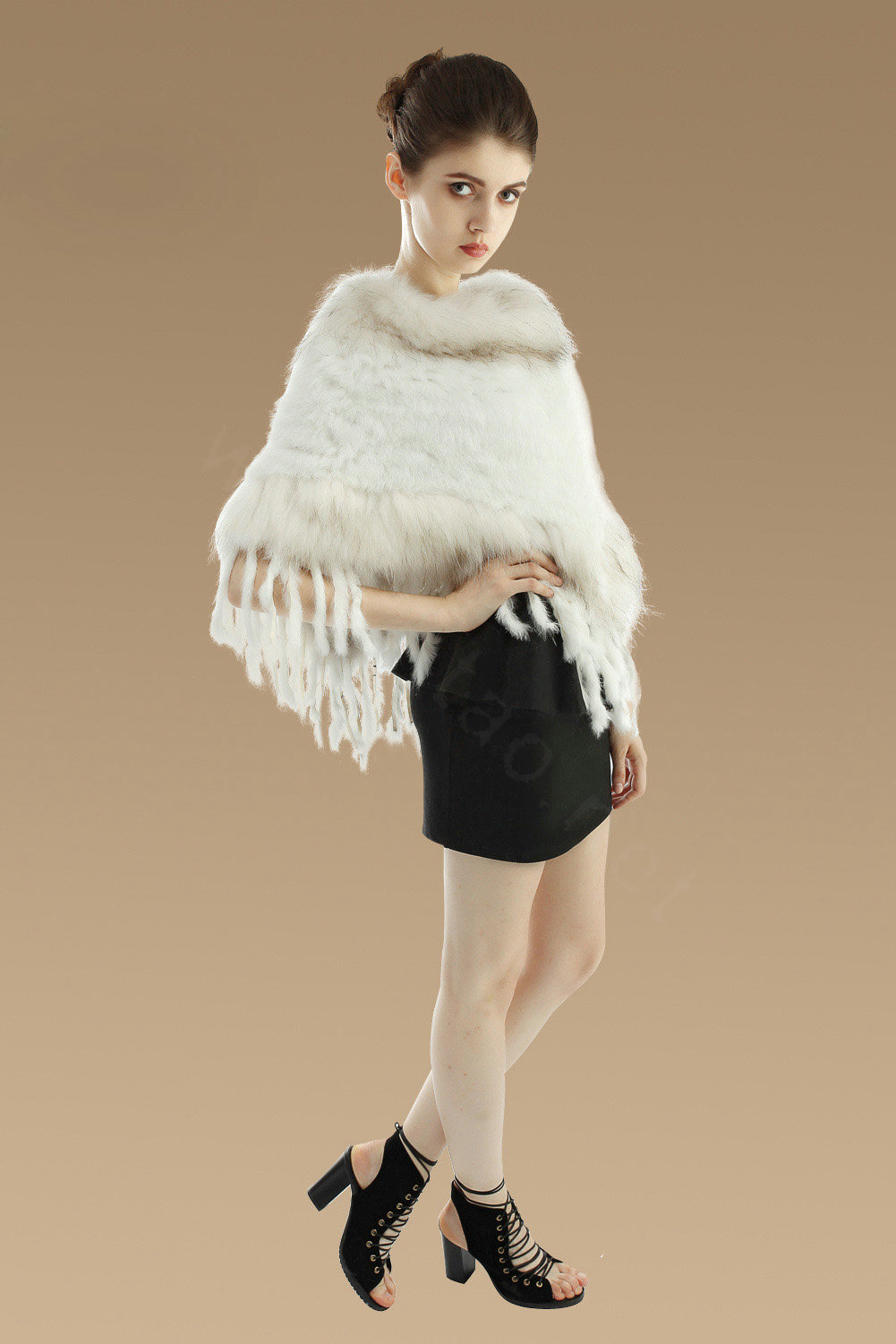 New Fashion Women Genuine Knitted Rabbit Fur Shawl With Raccoon Fur Tassels Poncho - White