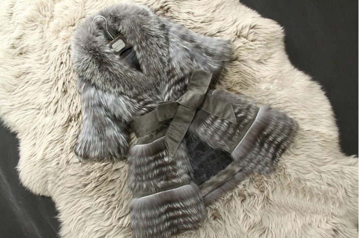 New Gorgeous Real Fox Fur Coat With Belt Women's Nature Fox Fur Jacket Winter Fur Outwear