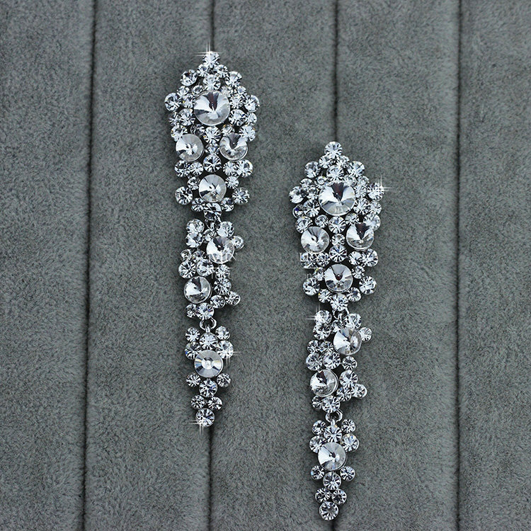 New Luxurious Glass Crystal Beads Cluster Bridal Long Drop Earrings for Women Wedding Accessories