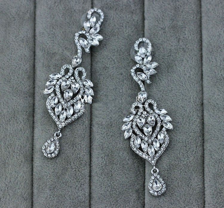 Unique Design Czech Rhinestone Crystal White Gold Plated Bridal Elegant Earrings for Women Fashion jewelry