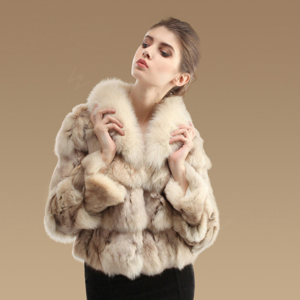 Women Luxury Genuine Fox Fur Coats Fashion Short Jacket Winter Real Nature Fur Outerwear - Beige