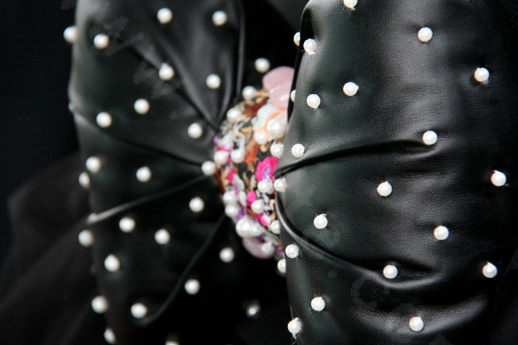 Bowknot Flower Auto Lumbar Pillow Genuine Sheepskin Pearl Support Cushion 1pcs - Black