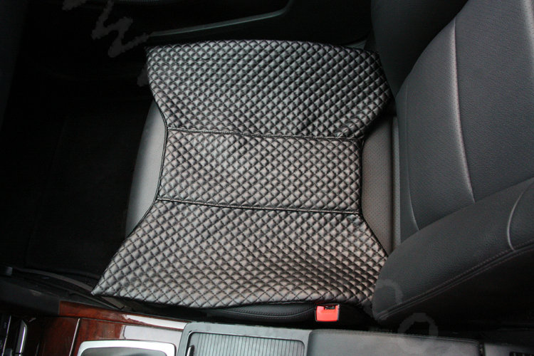 Calssic Bowknot Genuine Leather Universal Car Seat Cushion Diamond Lattice Pad 1pcs - Black