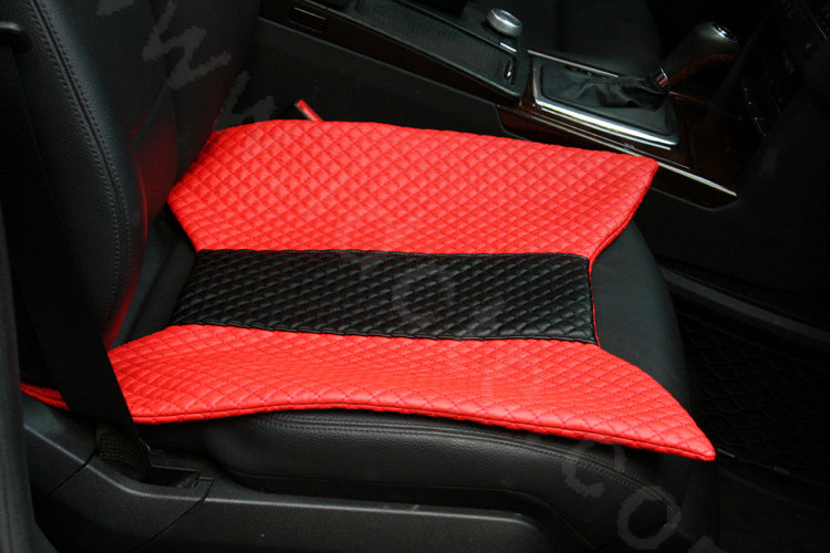 Calssic Bowknot Genuine Leather Universal Car Seat Cushion Diamond Lattice Pad 1pcs - Red Black