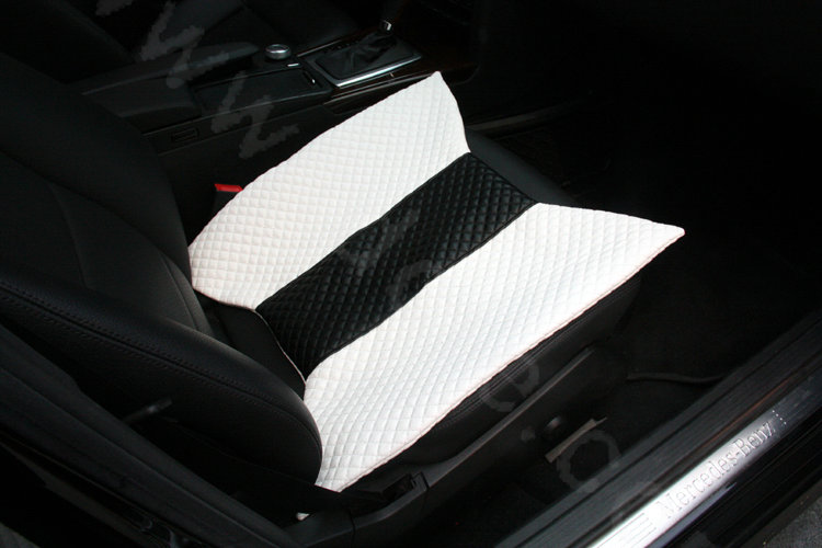 Calssic Bowknot Genuine Leather Universal Car Seat Cushion Diamond Lattice Pad 1pcs - White Black