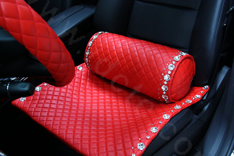 Calssic Rhinestone Auto Lumbar Pillow Genuine Sheepskin Round Support Cushion 1pcs - Red