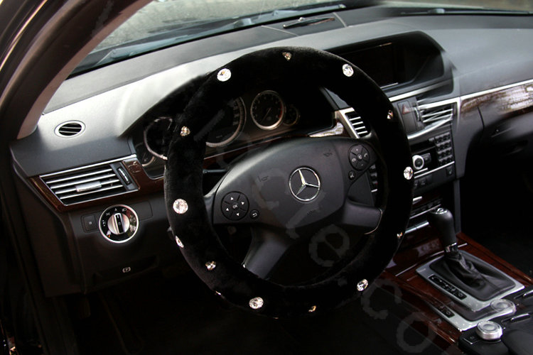Calssic Rhinestone Winter Genuine Wool Auto Steering Wheel Covers 15 inch 38CM - Black