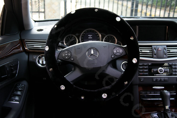 Calssic Rhinestone Winter Genuine Wool Auto Steering Wheel Covers 15 inch 38CM - Black