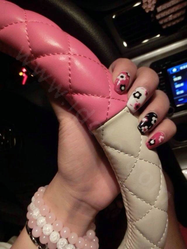 Calssic Rhomb Sheepskin Leather Car Steering Wheel Covers 15 inch 38CM - Rose White