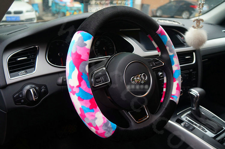 Calssic Winter Camo Plush Car Steering Wheel Covers 15 inch 38CM - Pink Black