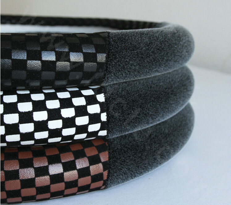 Classic Small Plaid Winter Velvet Car Steering Wheel Covers 15 inch 38CM - Black White