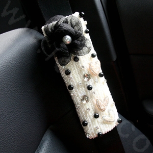Elegant Female Flower Pearl Crystal Beaded Auto Seat Safety Belt Covers 2pcs - White
