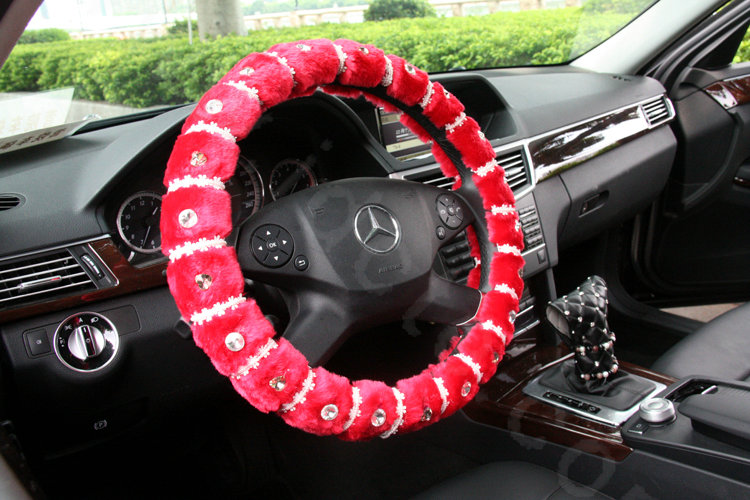 Elegant Female Pearls Diamond Genuine Wool Auto Steering Wheel Covers 15 inch 38CM - Red