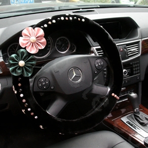 Elegant Flower Crystal Beaded Genuine Wool Auto Steering Wheel Covers 14 inch 36CM - Black