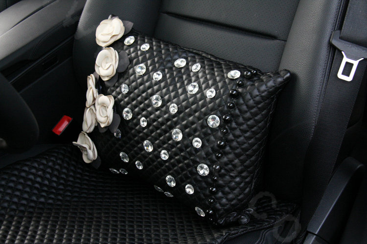 Elegant Flower Diamond Auto Lumbar Pillow Sheepskin Pearl Support Cushion 1pcs - Black White