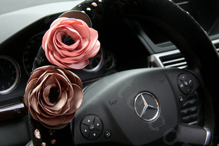 Elegant Rose Crystal Beaded Genuine Wool Auto Steering Wheel Covers 15 inch 38CM - Black