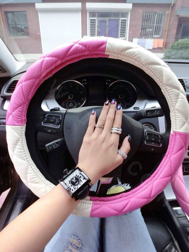 Fashion Diamond Sheepskin Leather Car Steering Wheel Covers 15 inch 38CM - Pink White