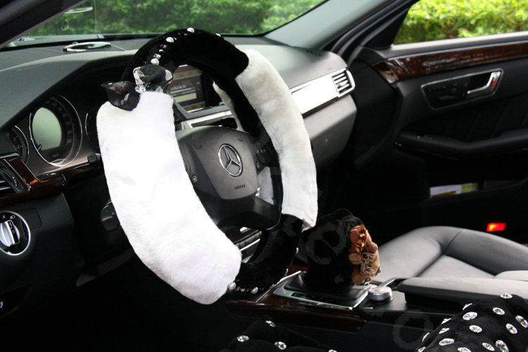 Fashion Genuine Wool With Rabbit Fur Diamond Auto Steering Wheel Covers 15 inch 38CM - Black