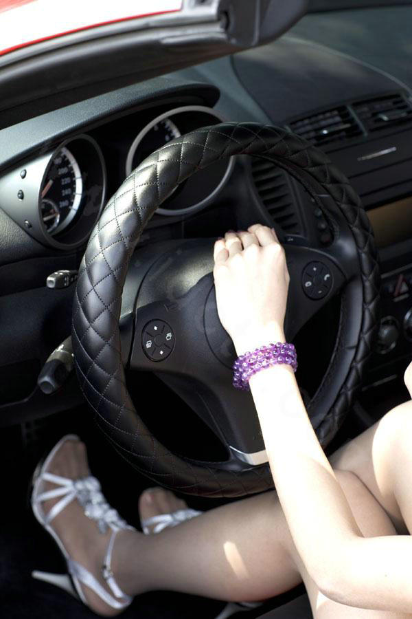 General Genuine Sheepskin Leather Grip Auto Steering Wheel Covers 14 inch 36CM - Black