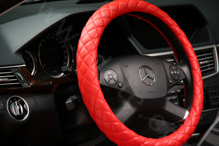 General Genuine Sheepskin Leather Grip Auto Steering Wheel Covers 14 inch 36CM - Red