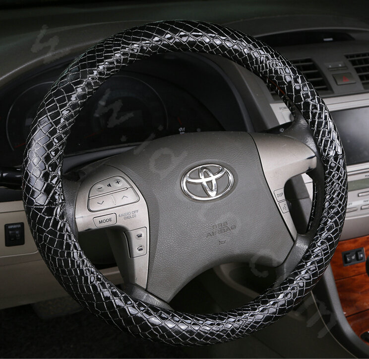 High Quality Snake Grain PU Leather Car Steering Wheel Covers 15 inch 38CM - Black