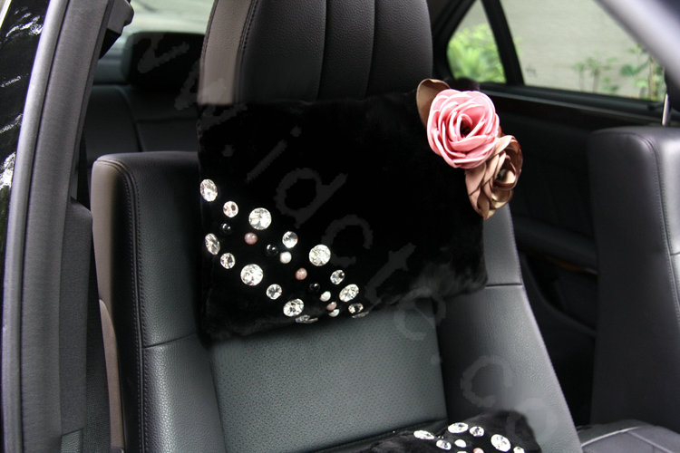 High-grade Crystal Pearl Rose Genuine Wool Auto Neck Safety Pillow Accessories 1pcs - Black