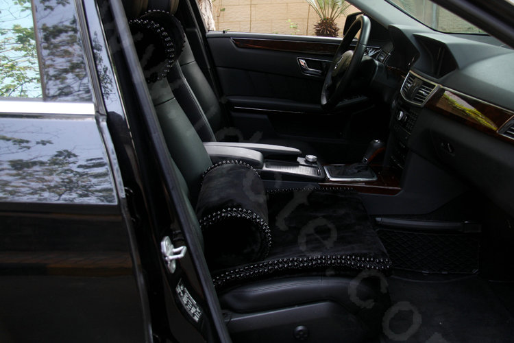 High-grade Genuine Wool Pearl Universal Car Seat Cushion Winter Auto Front Pad 1pcs - Black
