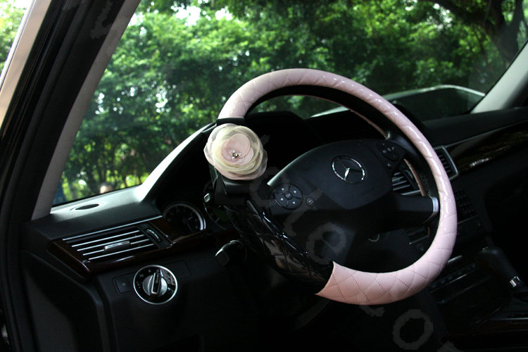 High-grade Lace Flower Patent Leather Auto Steering Wheel Covers 15 inch 38CM - Pink