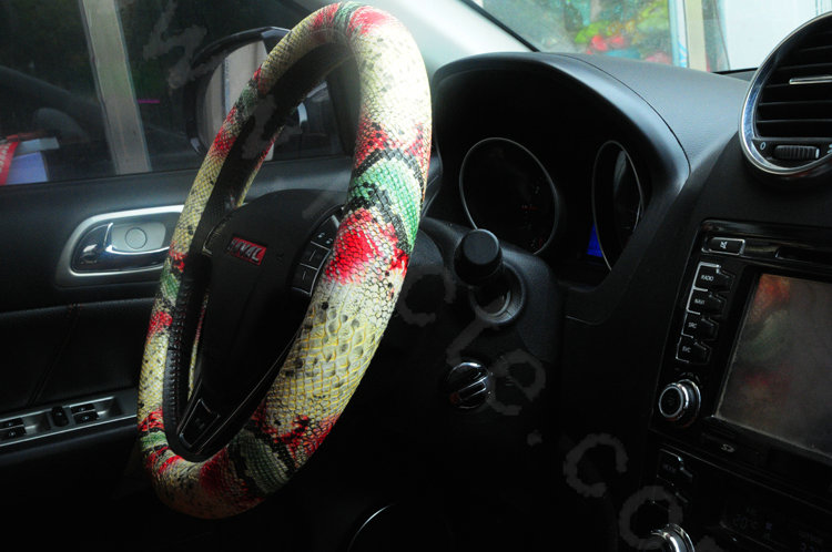 Hot sales Snake Grain PU Leather Car Steering Wheel Covers 15 inch 38CM - Color